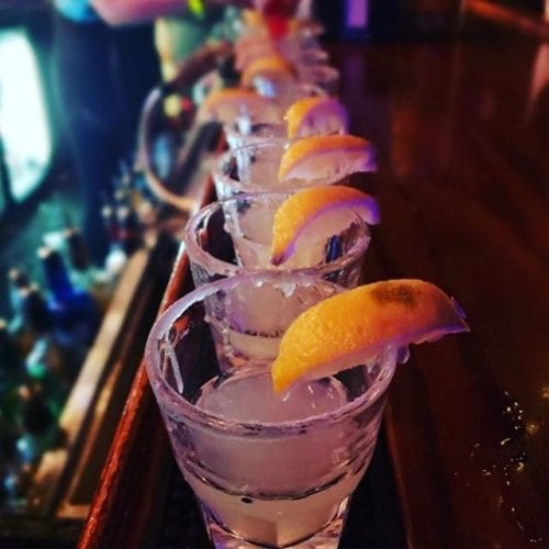 When life gives you lemons...turn them into shots 🍋🍋🍋 . . @howlsatx #howlatthemoon #lifegivesyoulemons #lemondrops #shots #saturday #weekend #happyhour #shotsshotsshots #welcometotheshow